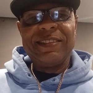 Meet your Posher, Jeffery